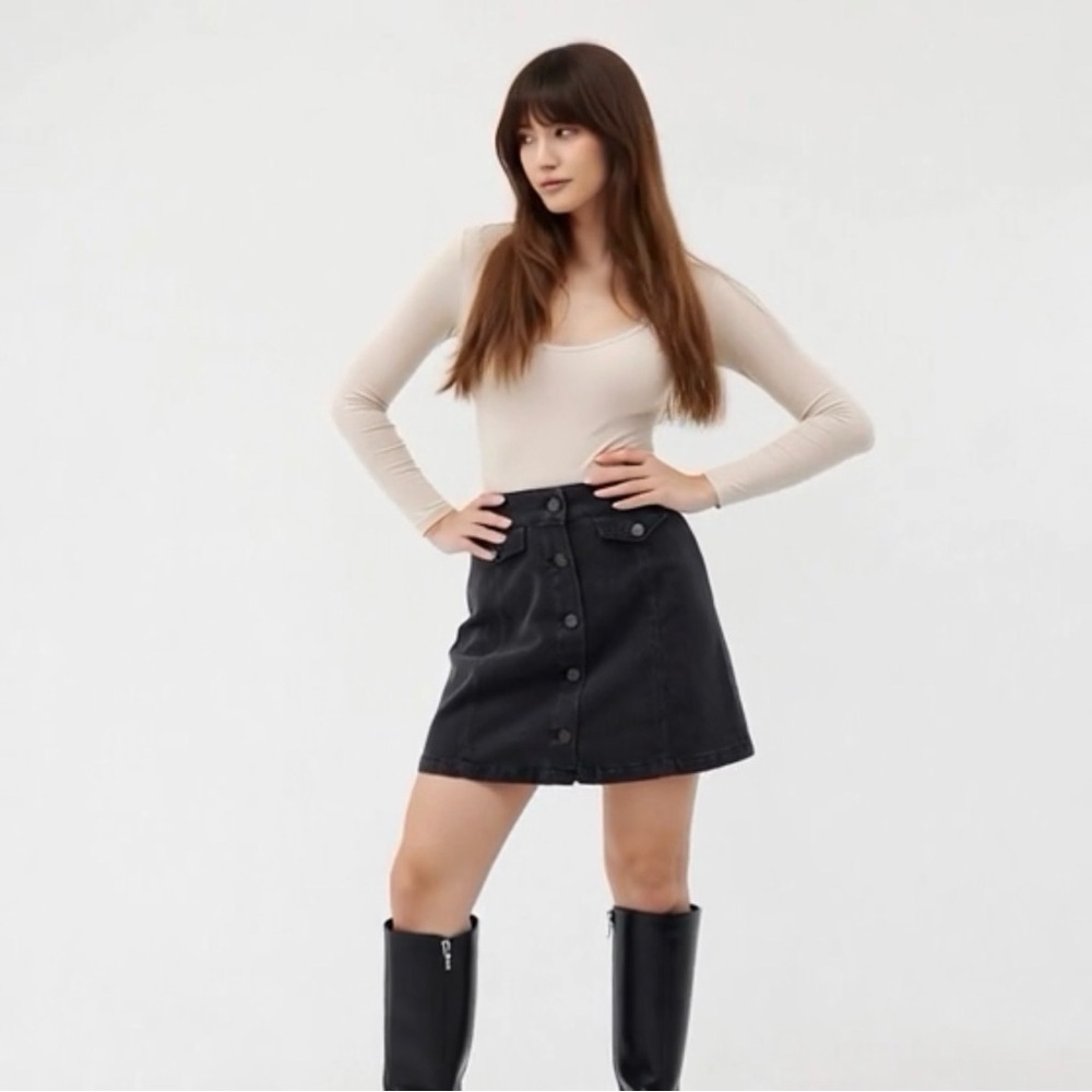 FAHION ON EARTH Corduroy Skirt - Picture 3 of 13